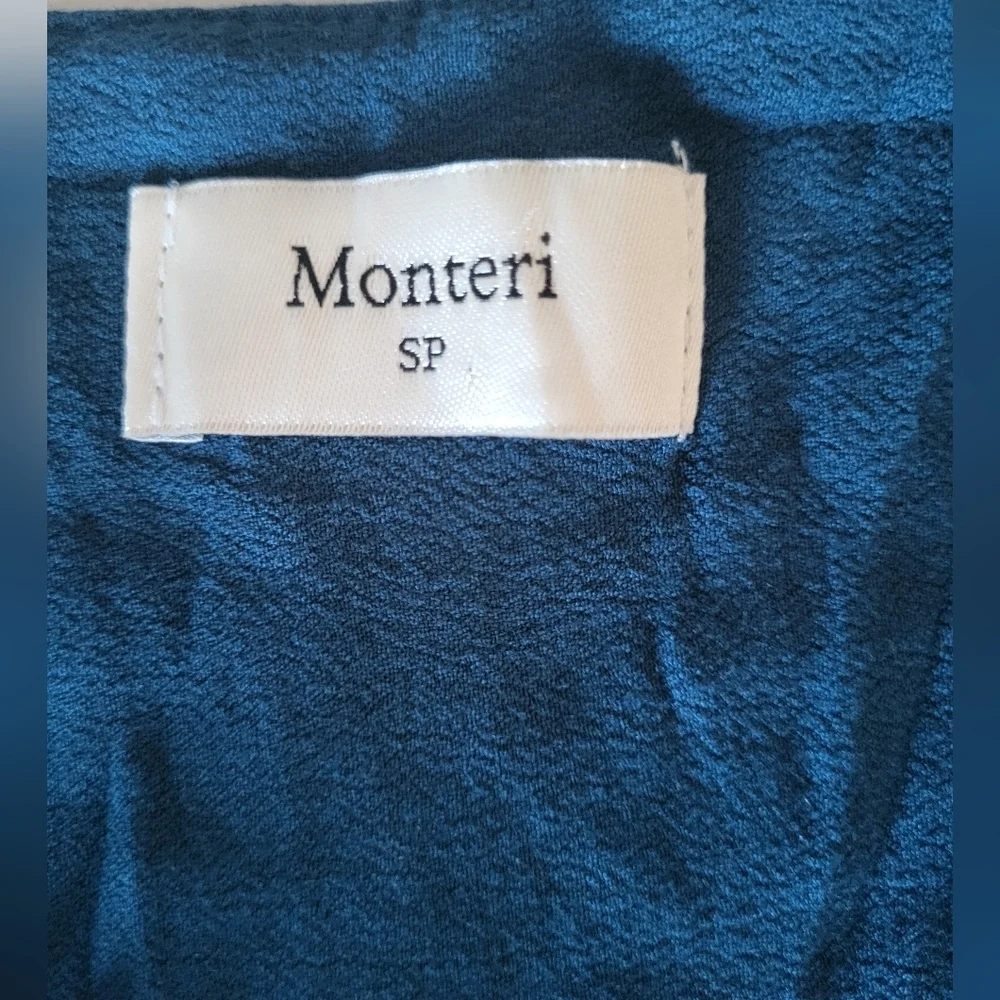 Chic Teal V-Neck Blouse, Size Petit Small - Picture 3 of 4